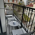 Апартамент Downtown Варна