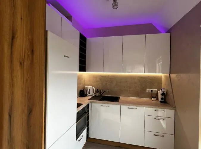 Downtown Apartment *